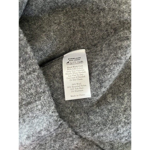 NWT Everlane Heathered Grey Wool Yak Hair Blend Ribbed Cozy Stretch Tank Medium - Picture 7 of 8